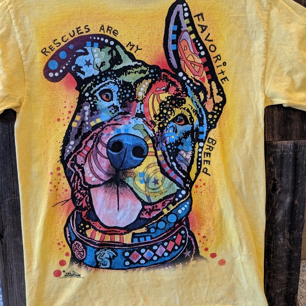 Rescues dog T-shirt.